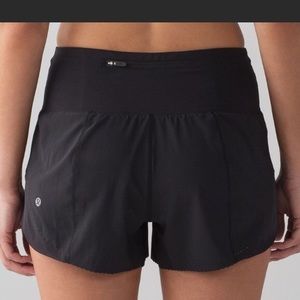 Lululemon Smooth Stride Short black